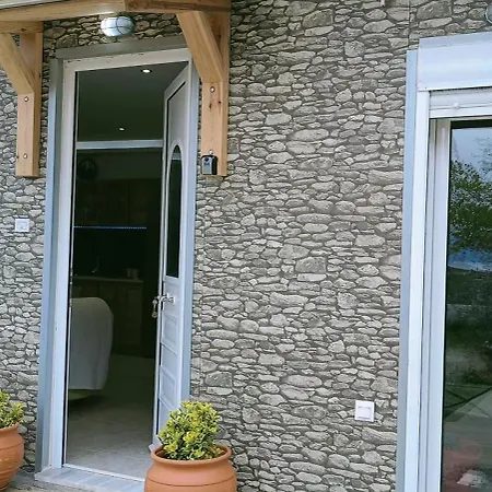 Skyframe Sea View *