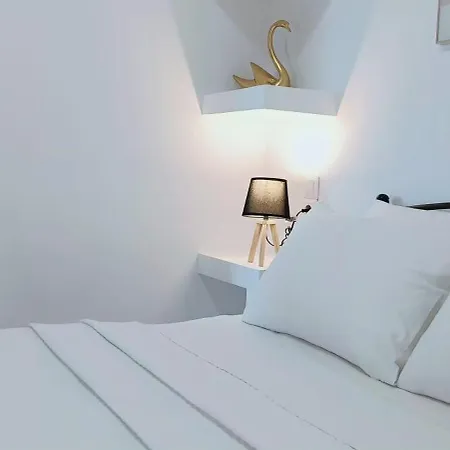 Skyframe - Sea, Olive & Nature Escape Lejlighed