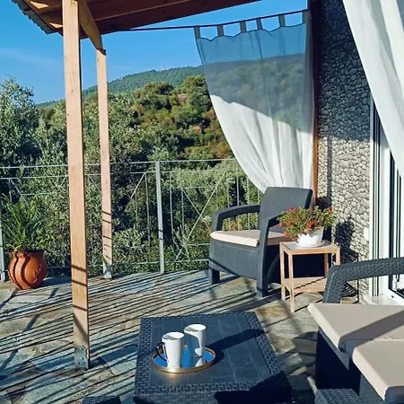 Skyframe - Sea, Olive & Nature Escape *
