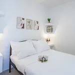 Skyframe - Peaceful Getaway Apartment *