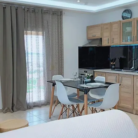 Apartment Skyframe Skiathos-Stadt